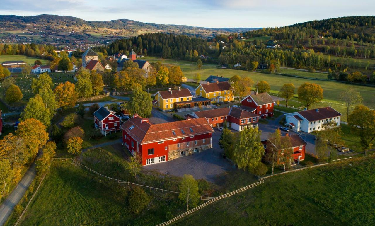 Granavolden Hotel & Gjaestgiveri Екстериор снимка