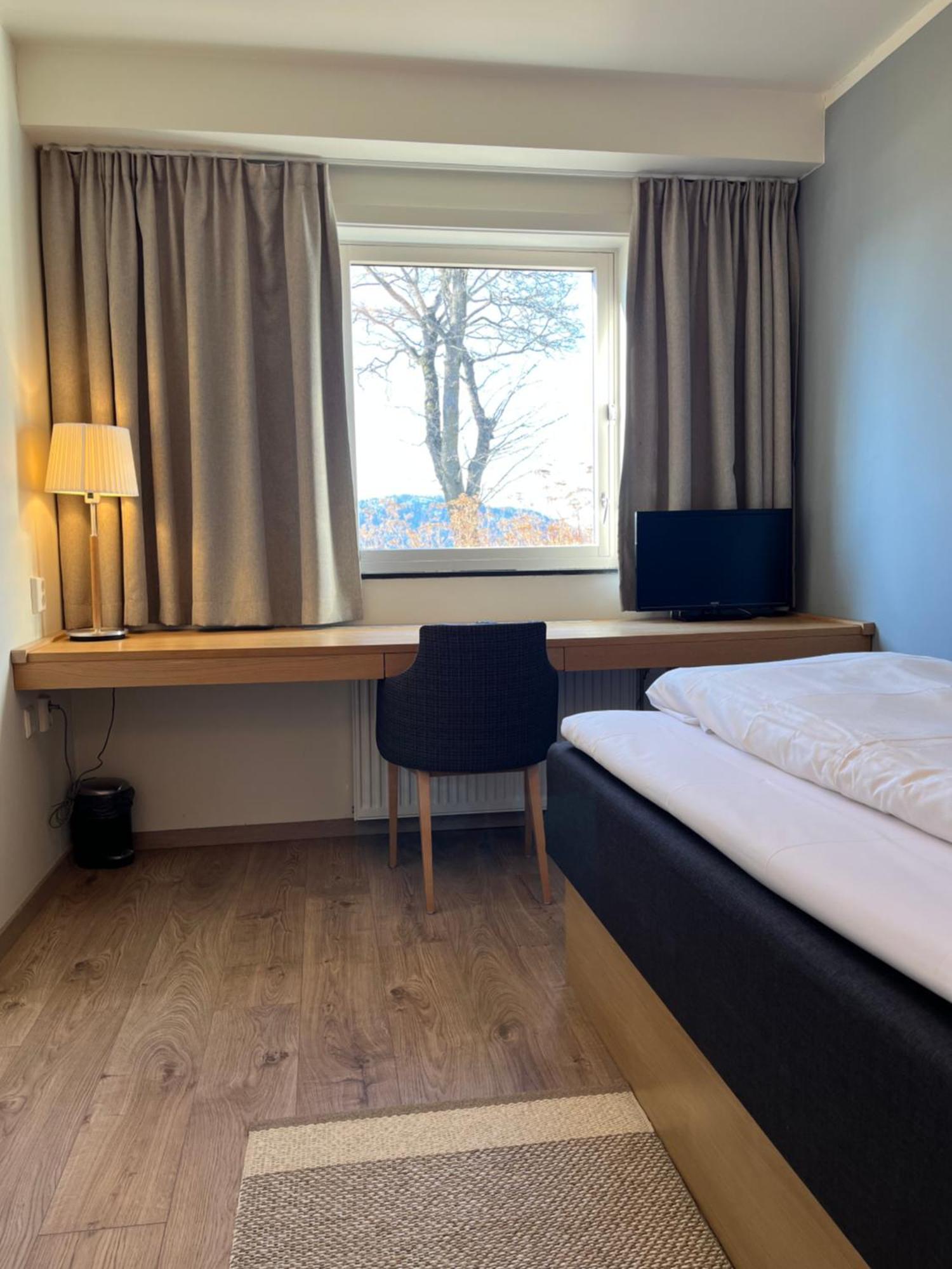 Granavolden Hotel & Gjaestgiveri Екстериор снимка