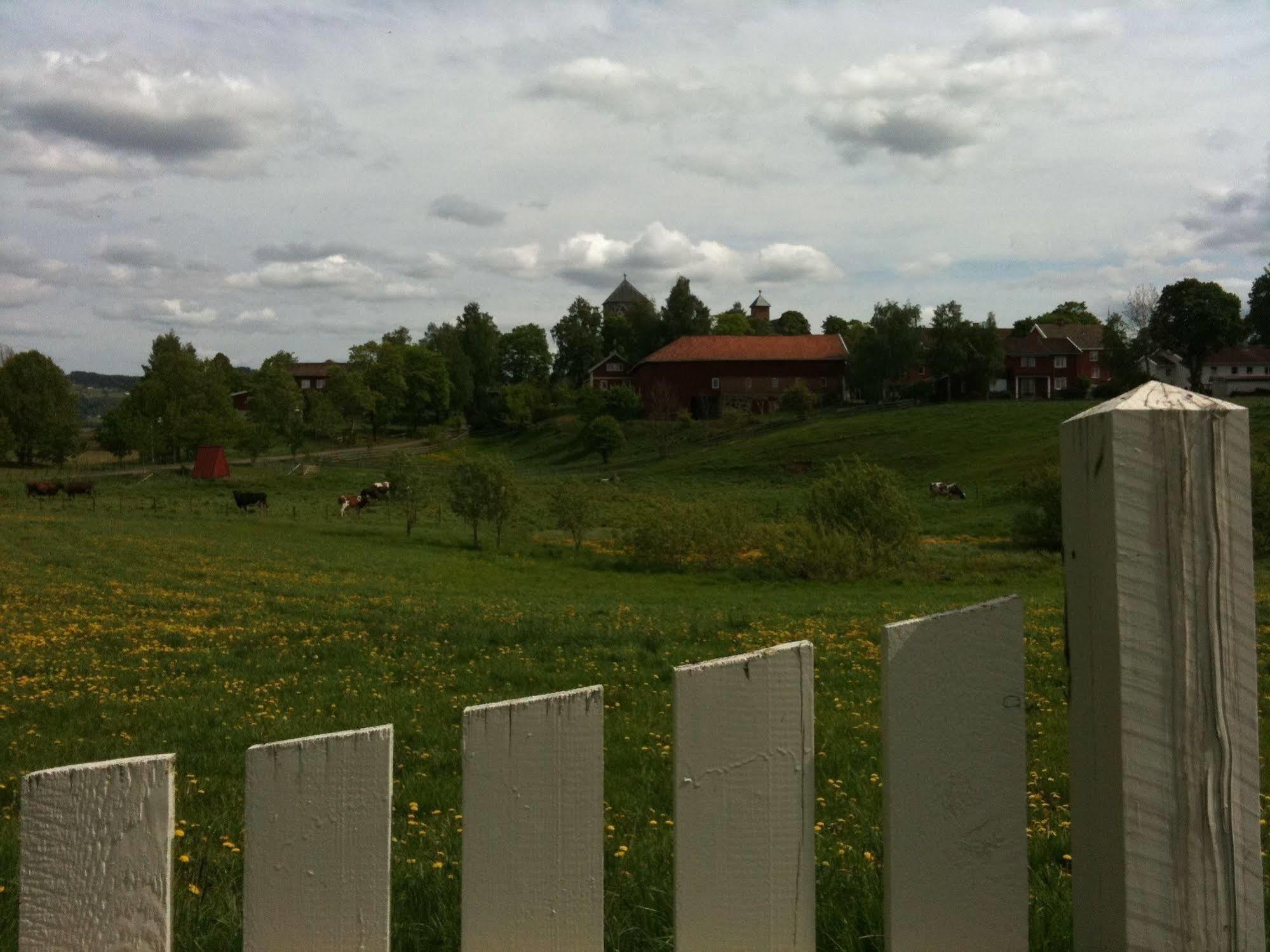 Granavolden Hotel & Gjaestgiveri Екстериор снимка